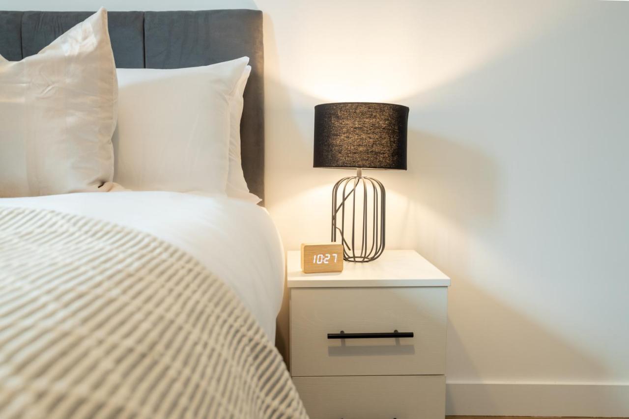 Luxe Apartments Bracknell Near Ascot, Legoland, Windsor, Lexicon - Free Parking & Gym Zewnętrze zdjęcie